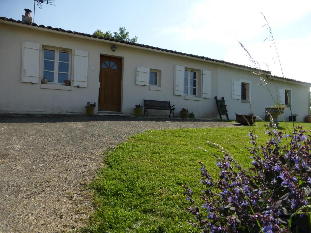 Chez Kate Bed & Breakfast Charroux  Exterior foto